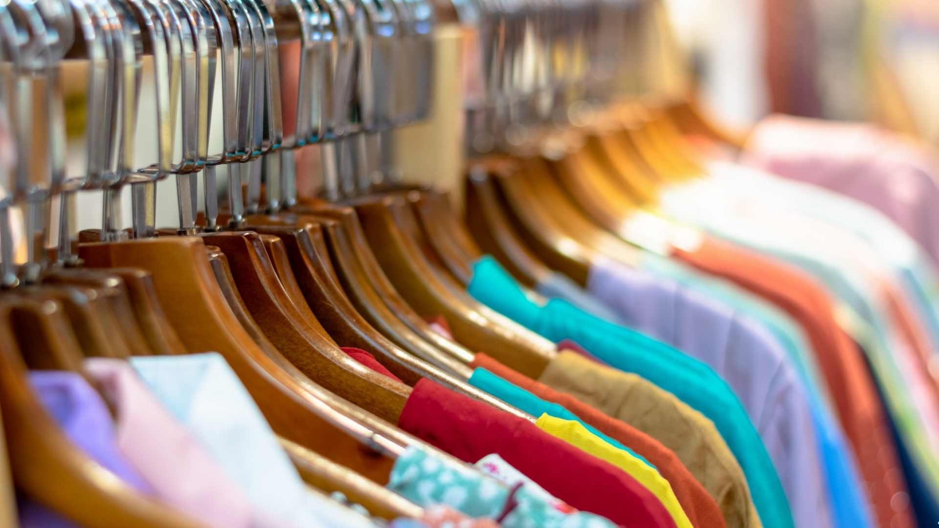 Participe do Bazar Solidário de Dia das Mães no Guara.